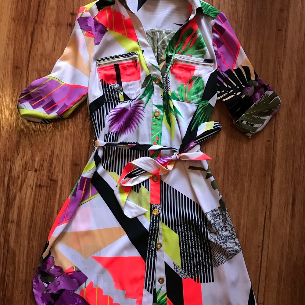 Bebe button up dress